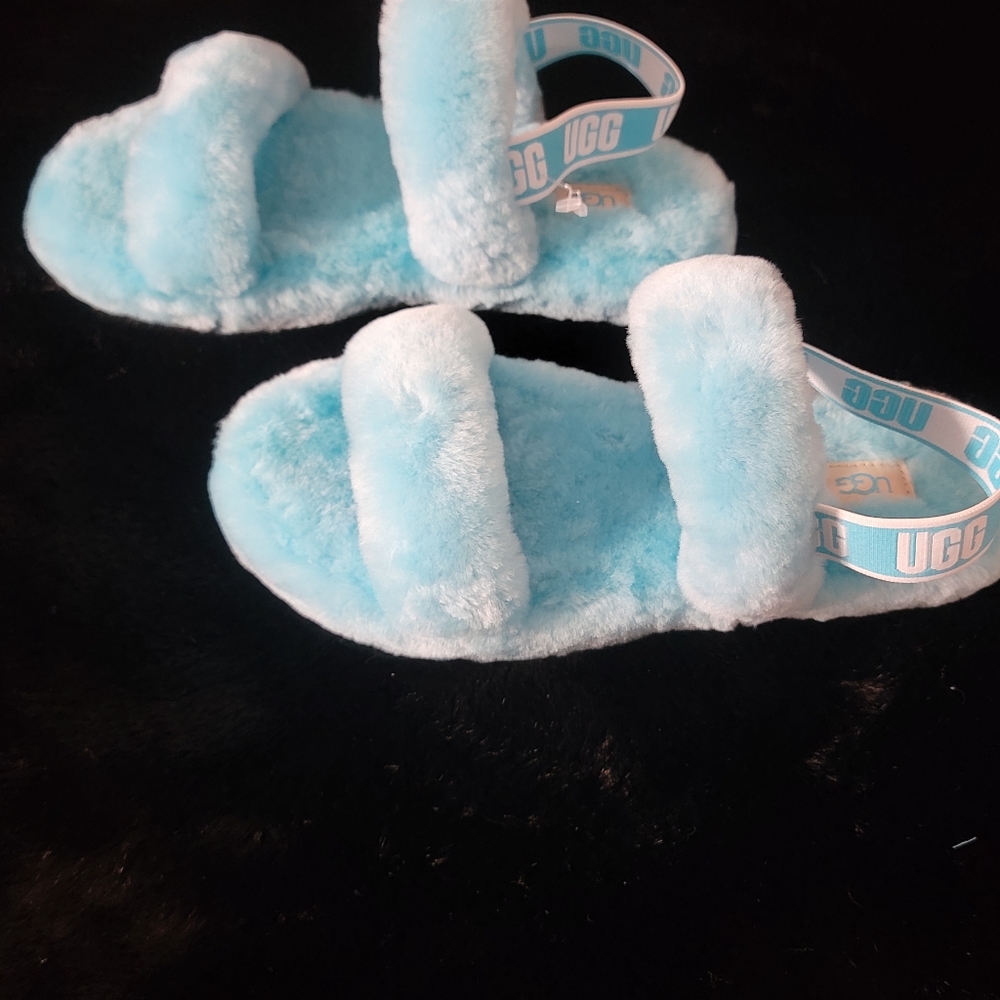 NEVER WORN BRAND NEW!!!Ugg slippers